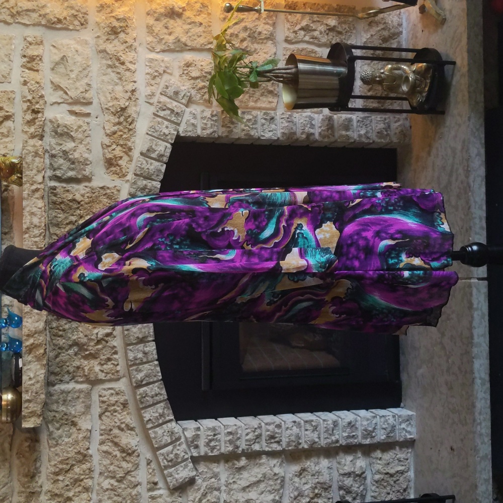 Creation Cardigan - Picture 2 of 10